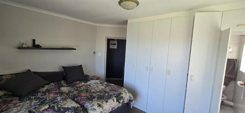 4 Bedroom Property for Sale in Reebok Western Cape